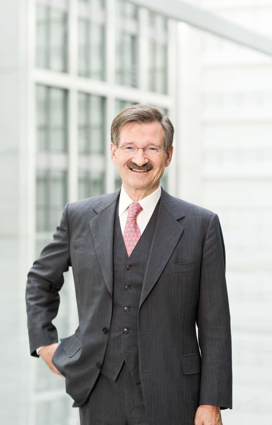 Solms kandidiert für den Bundestag FDP KV Gießen